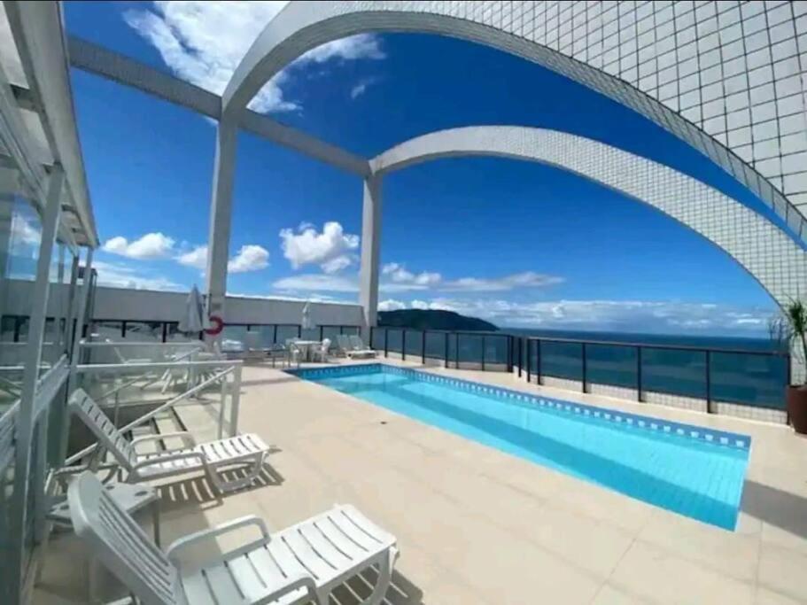 Flat Frente Mar Canal 3 Apartamento *